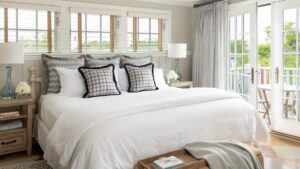 A room at one of the top Martha's Vineyard boutique hotels.