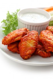 tasty chicken wings wingfest contestant Martha's VIneyard